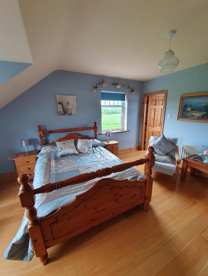 Wild Atlantic Stays Castlemaine Esterno foto